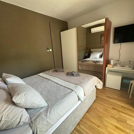 Bonbon Room And Apartment ザダル エクステリア 写真